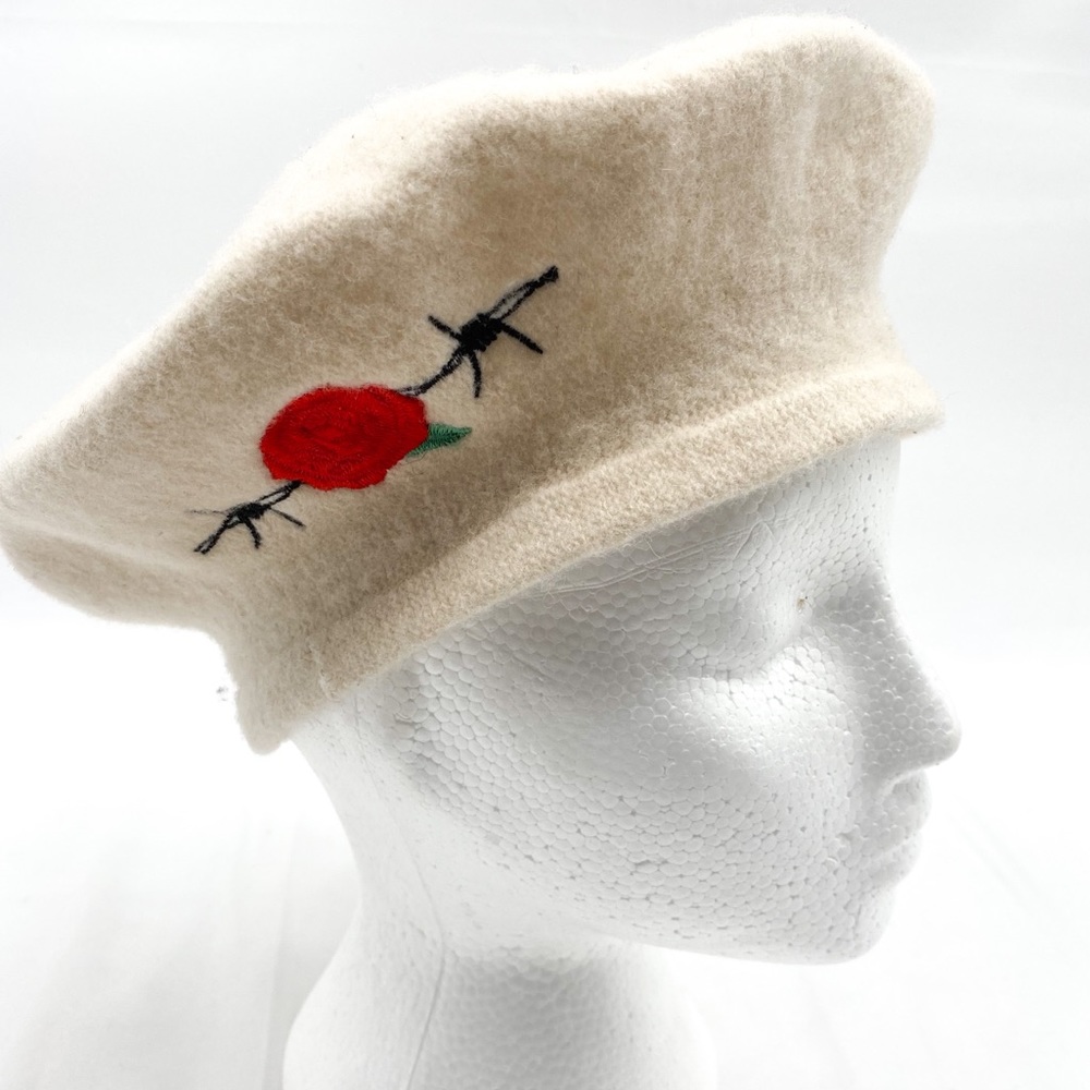 DESERT DREAMER Barbed Wire Rose White Beret - Picture 2 of 8
